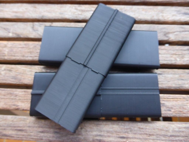 SOE Time Pencil – Reproduction factice (monobloc / crayons)