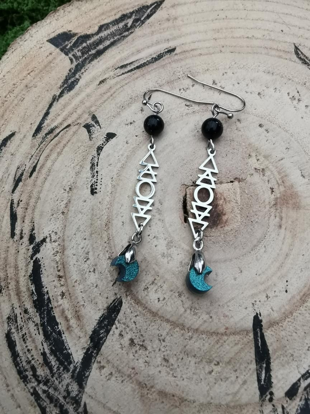 5 éléments lunes bleues 