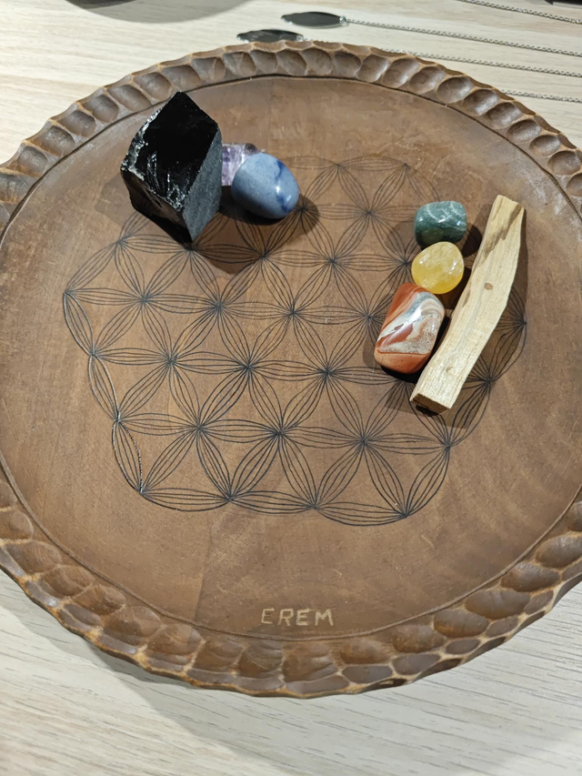 Grand plateau incurvé &quot;fleur de vie&quot; - 29cm