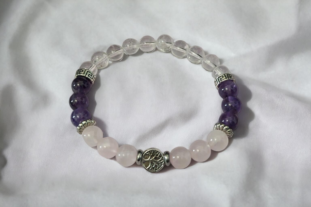 Anti stress/amour de soi /Bracelet sur mesure en quartz rose, Améthyste, et cristal de roche avec son arbre de vie en médaillon 