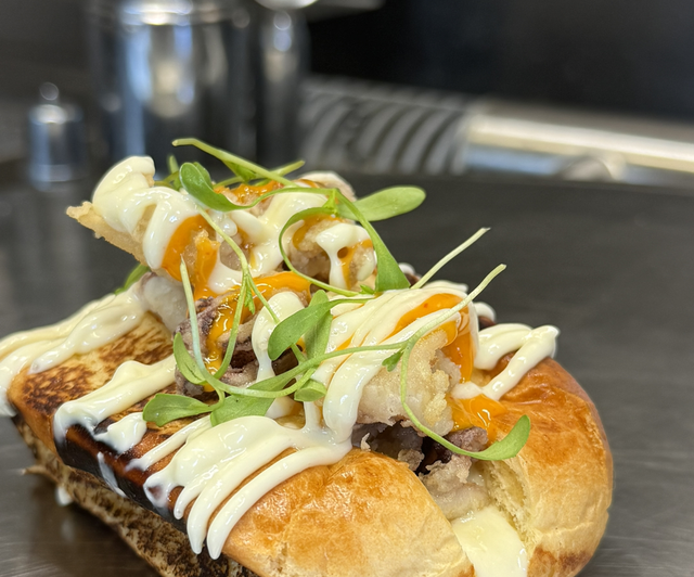 Brioche de calamares fritos 🦑