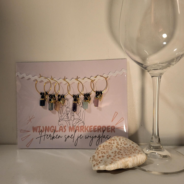 Wijnglas markeerder (set van 6) met Onyx, Edelsteenhanger en Hartbedel (13.005)