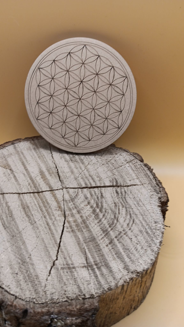 Dessous de table en bois Fleur de vie 10 cm