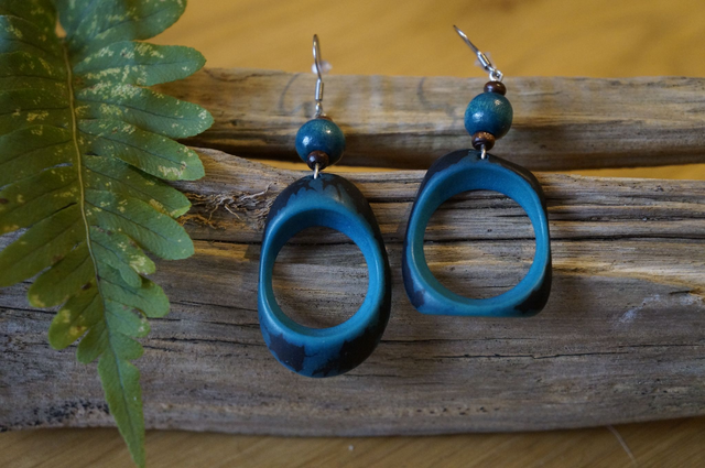 Chips percée bleue avec graine bleue - Sur Commande