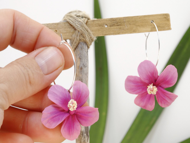 Pendientes de hibisco