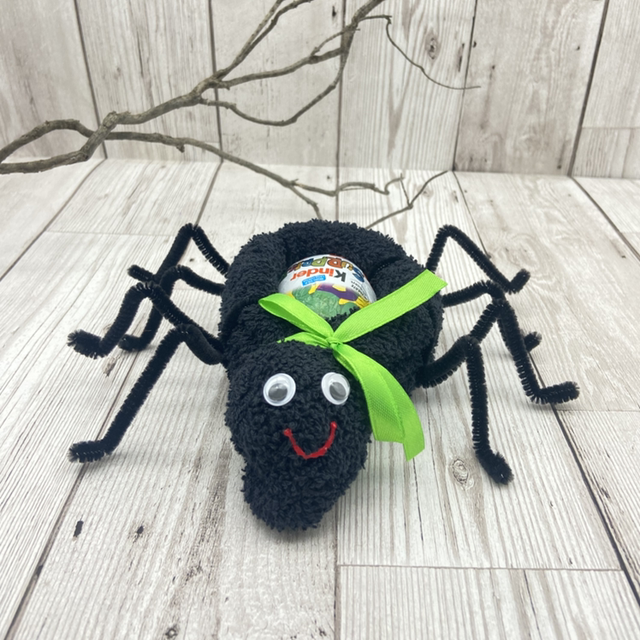 Spider Flanimal⢠Halloween boo basket filler
