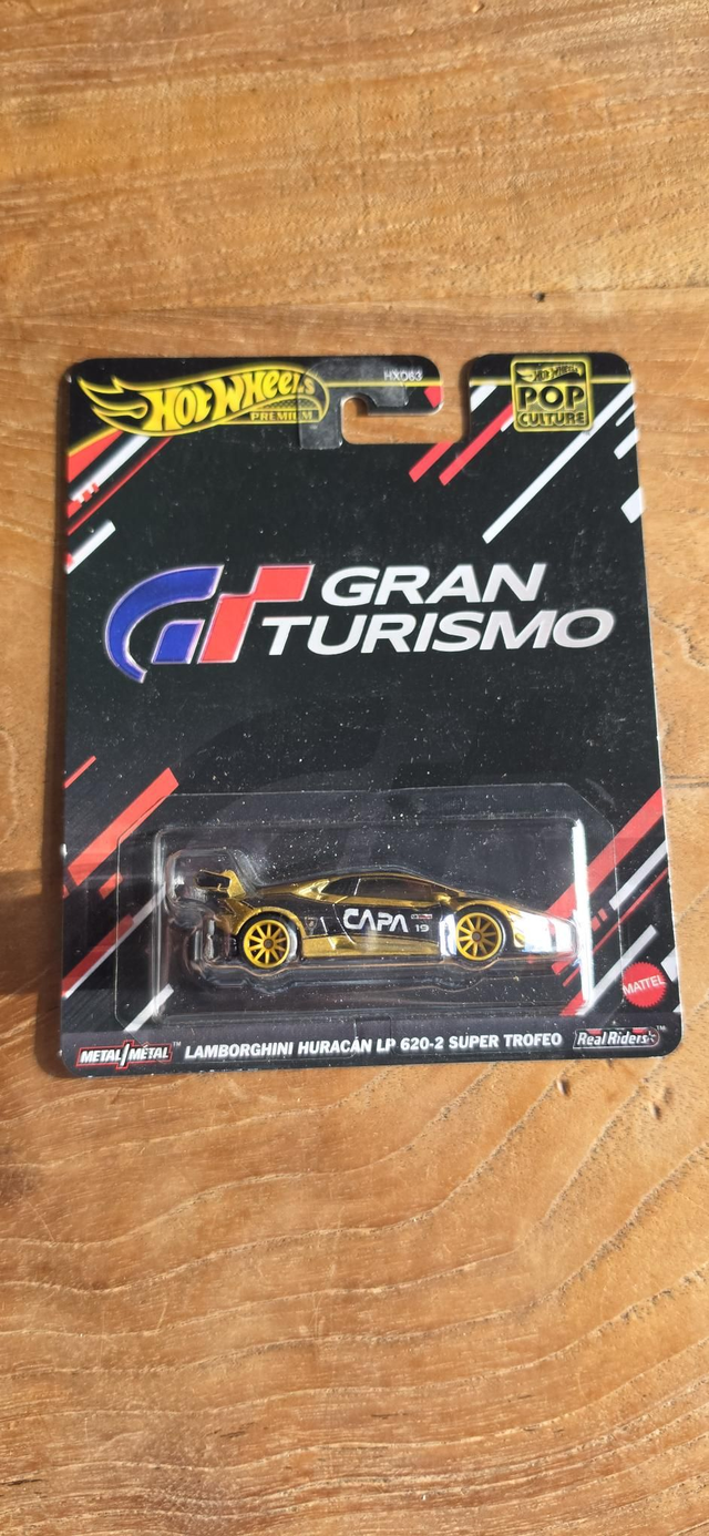 Lamborghini huracán lp 620-2 super trofeo