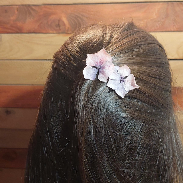 Peigne Hortensia – Accessoire floral fait main