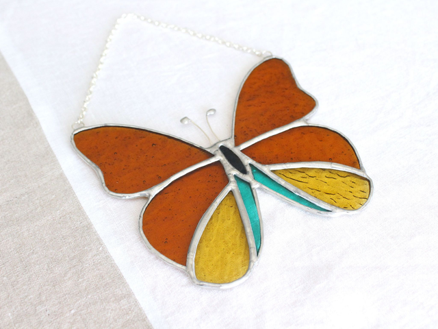 🦋 Suncatcher "Papilio Ochra" en vitrail Tiffany