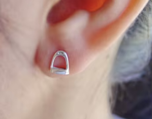 925 Sterling Silver Dainty Stirrup Earrings