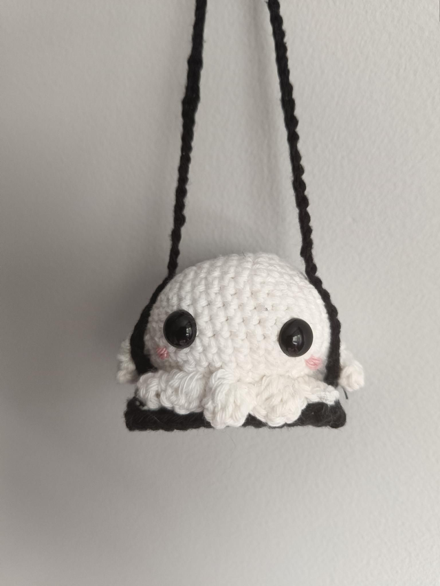 Fantôme sur balançoire 👻