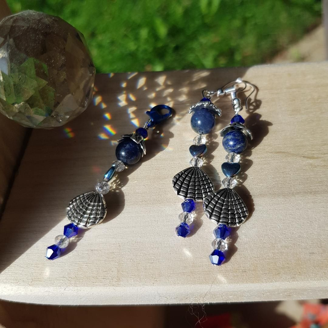 Bijou de sac Poupée – Création Vibratoire