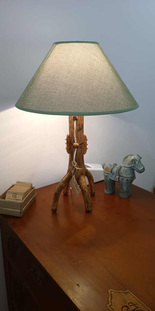 Table rustic lamp