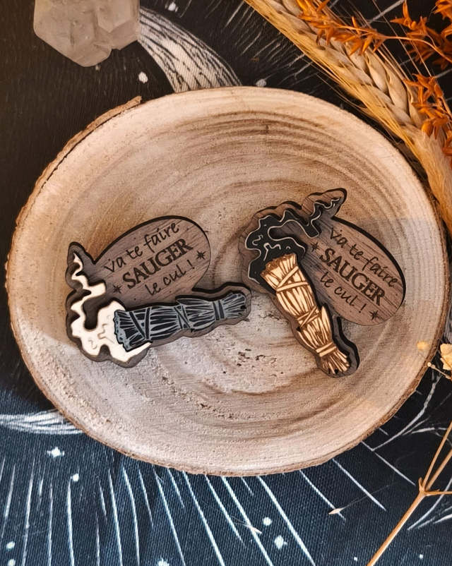 Pin's "Va te faire Sauger le cul" en noyer