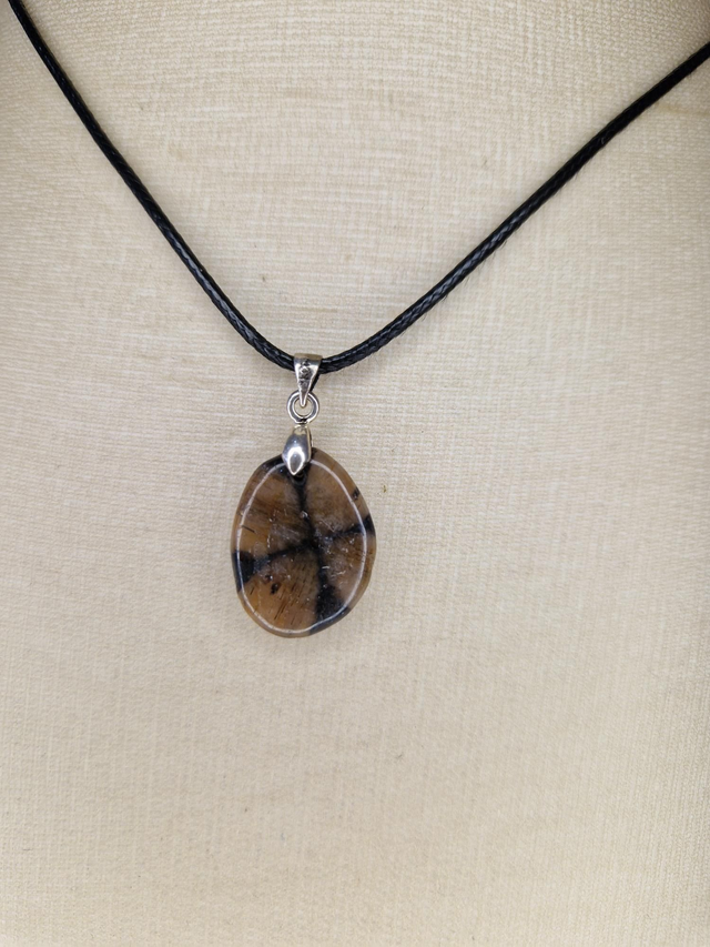 Chiastolite (Anadalousite) / 001-002