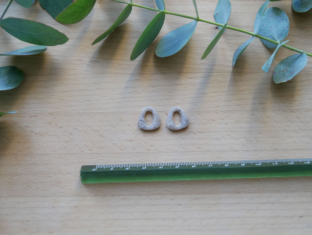 Mini triangle pierre