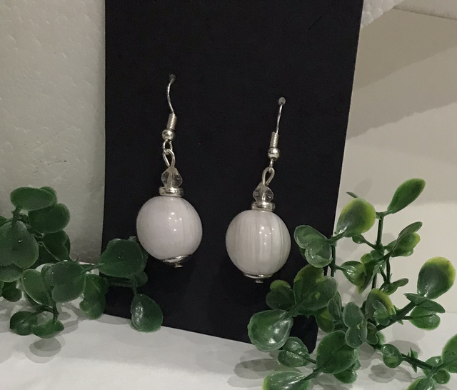 White Dangling Earrings- WDE19
