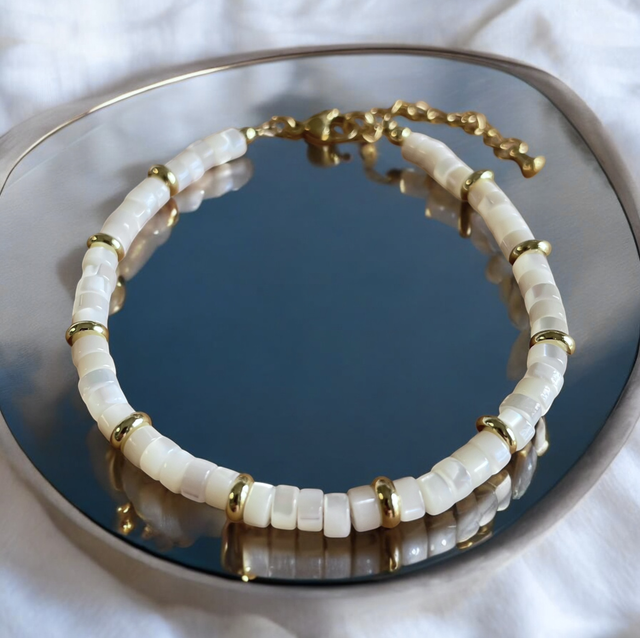 Bracelet Bohème-Chic en perles de Nacre Heishi