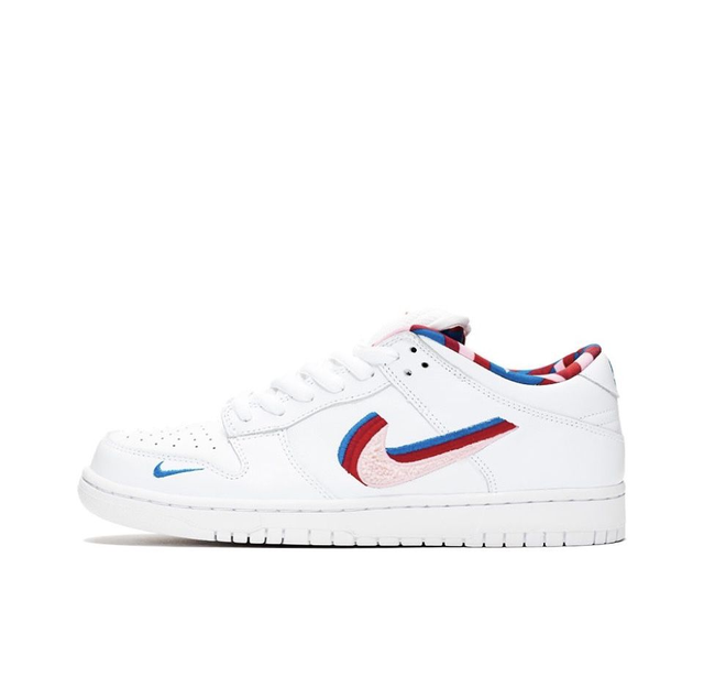 Nike Dunk (Vendu sans la boîte )