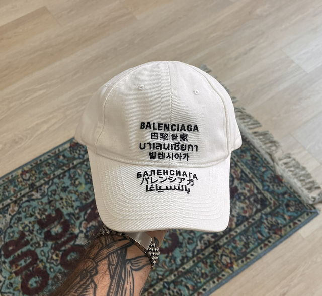 Balenciaga cap size L 59 cm preowned