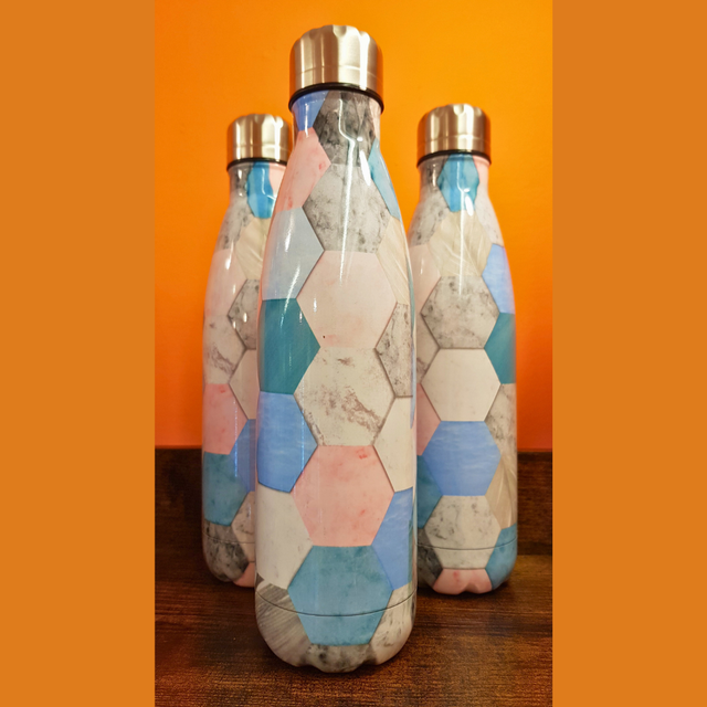 Stainless Steel Water Bottle, Insulated, 12hrs Hot &amp; 24hrs Cold Drinks, BPA Free, 500ml -  Honeycomb | Nomara