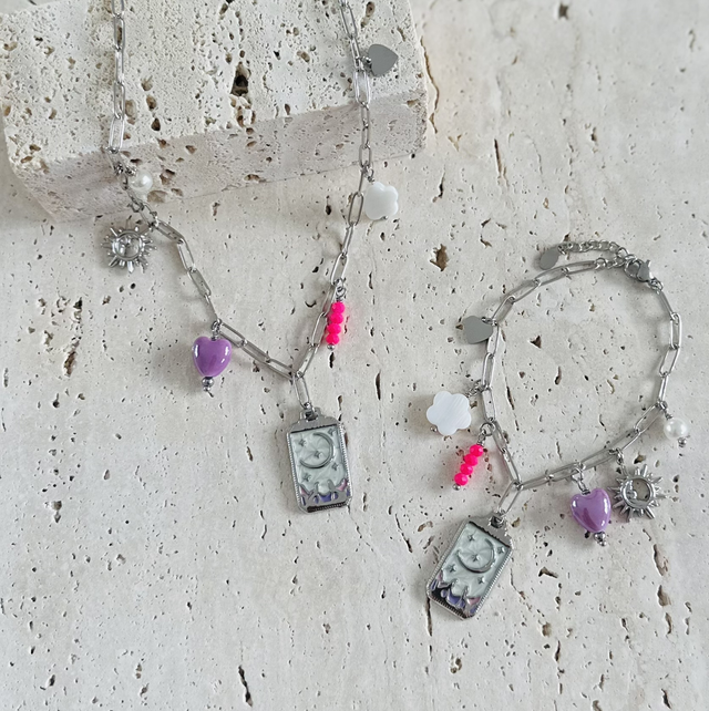 Armband maan hanger 