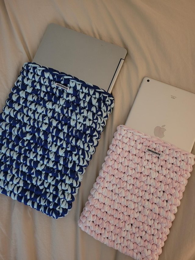 iPad &amp; laptop sleeve | Pochette iPad &amp; ordinateur
