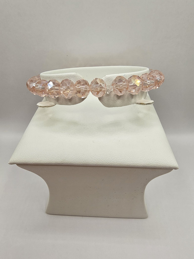 Pink Faceted Glass Bead Bracelet.