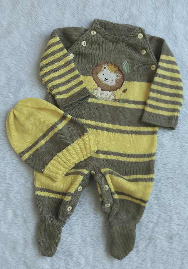 Macacão Lion e touca