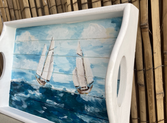 Kunst op hout, handbeschilderd decoratief dienblad, twee zeilboten , rechthoekig 30x20cm , wit blauw, Krista Kitsz Art