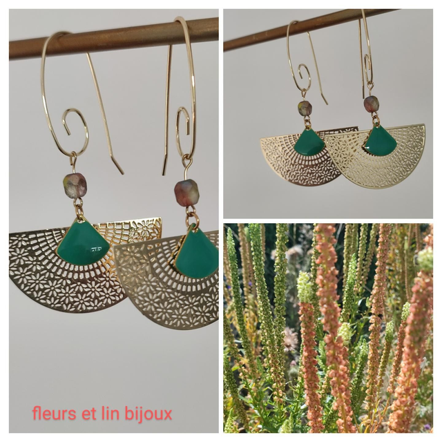 Z-Boucles d&#039;oreilles longues email vert, perles en verre aux reflets mordorés éventail en acier inoxydable doré -sans nickel 