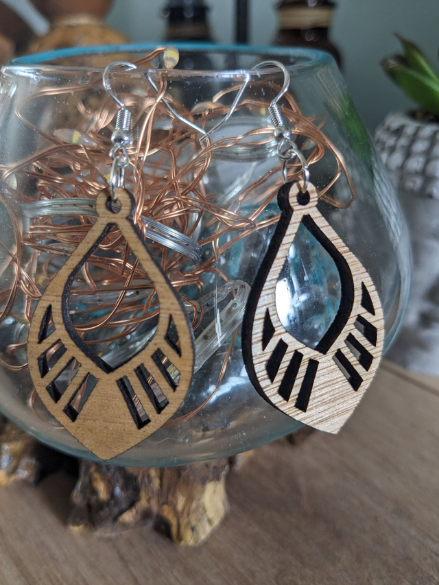 Boucle d'Oreille en bois B2