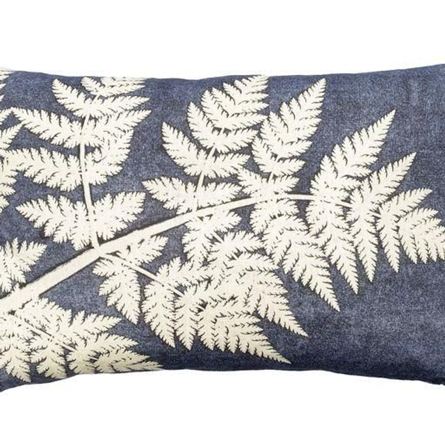 BotanikKissen mit Farn-Motiv in jeansblau
