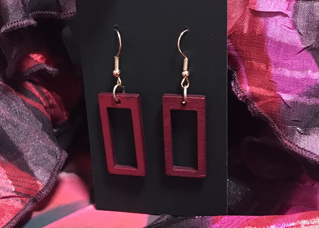 Burgundy Dangling Earrings- BDE09