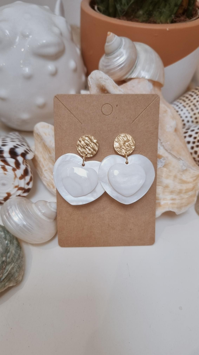 Boucles d'oreilles cœur nacre 