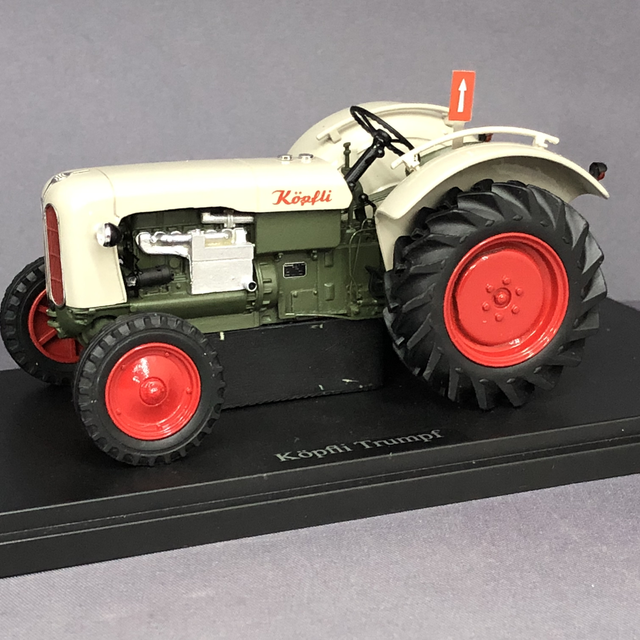 Köpfige Trumpf ACA 1:32