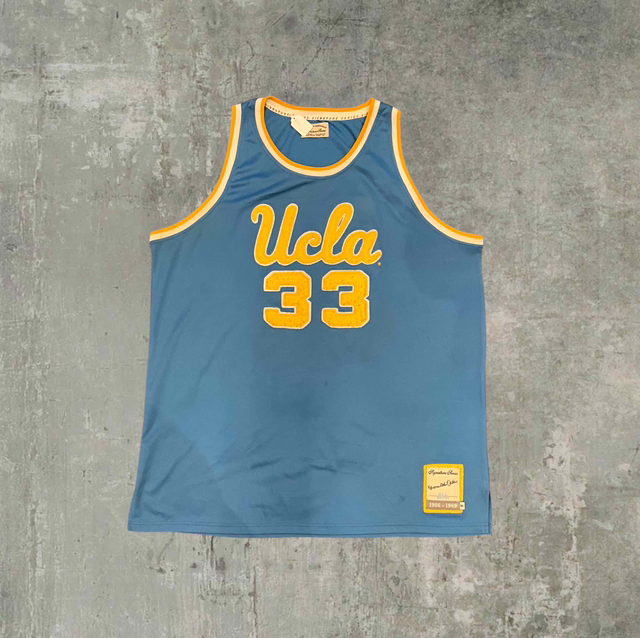 UCLA 33 Gr.60