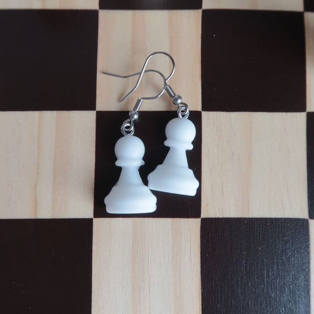 Boucles d&#039;oreilles pions Blanc | BO159A