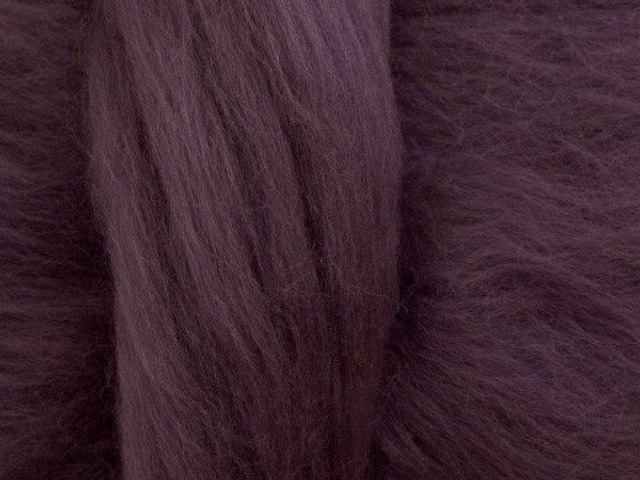 Lana merino -  Prugna scura 16 mic in un nastro (50 gr.)