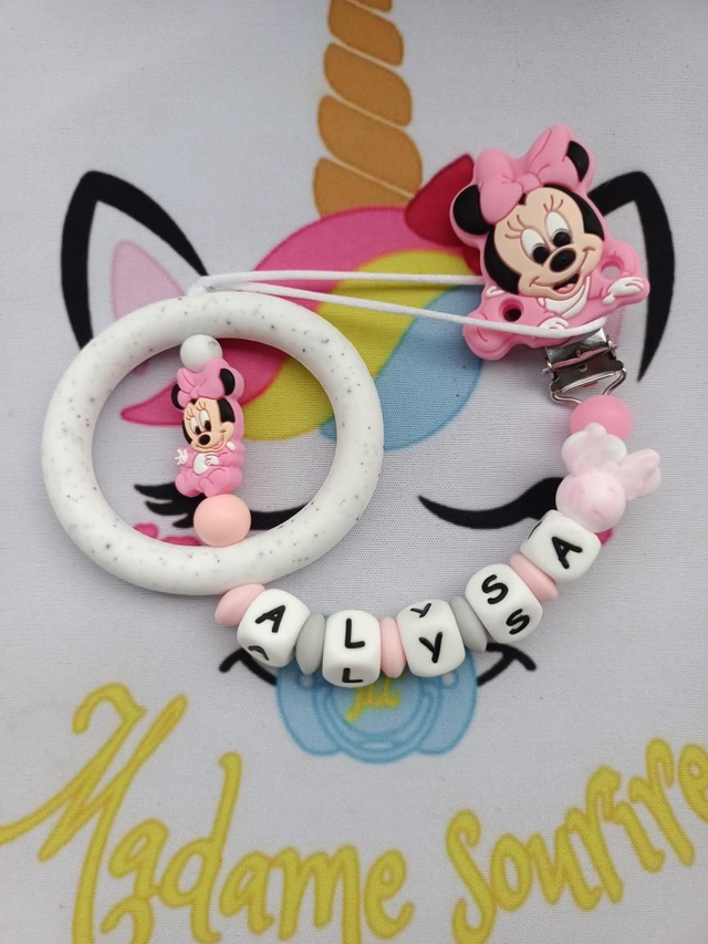 Attache tétine avec anneau Min