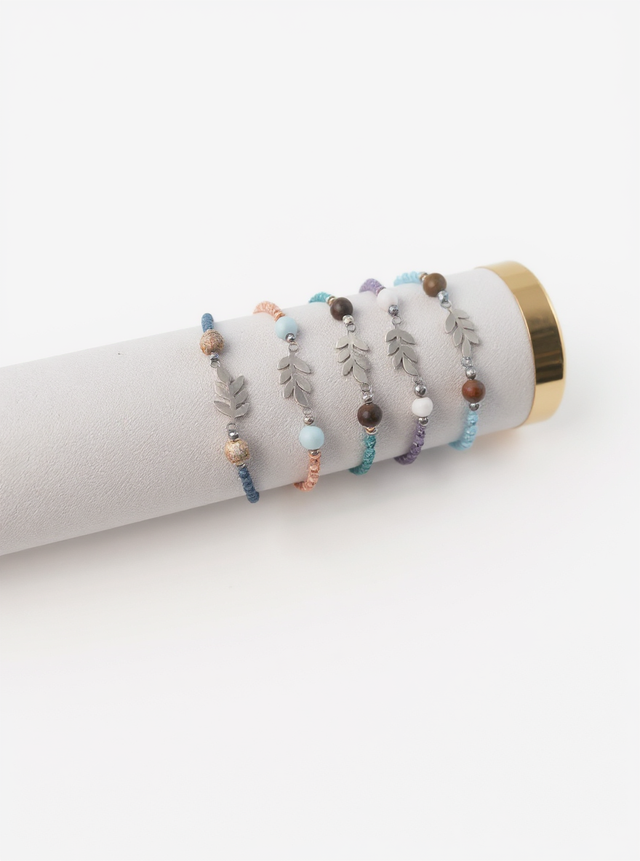 Bracelet feuille argenté en micro-macramé