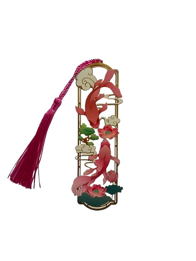 Marque-page en métal carpe koï