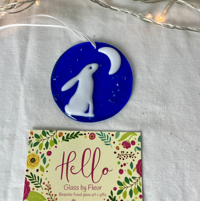 Moon gazing hare circle