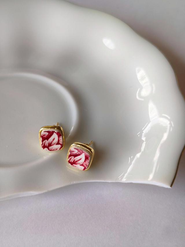 Boucles d&#039;oreilles carrées - porcelaine anglaise - Grindley Staffordshire no.1
