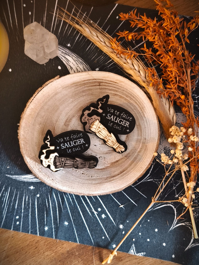 Pin's "Va te faire Sauger le cul" en bois noir