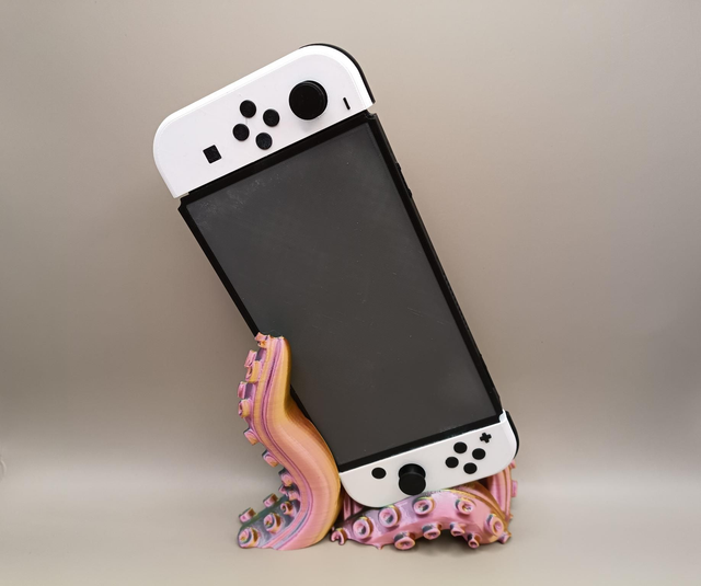Tentacle Nintendo switch stand 