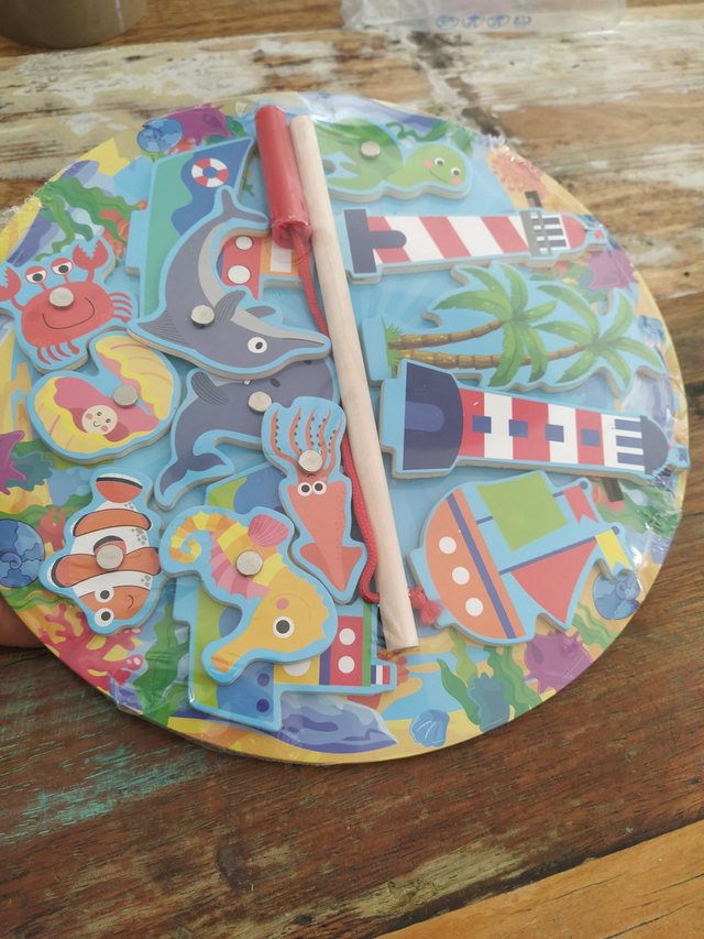 JEU DE PECHE MAGNÉTIQUES BOIS