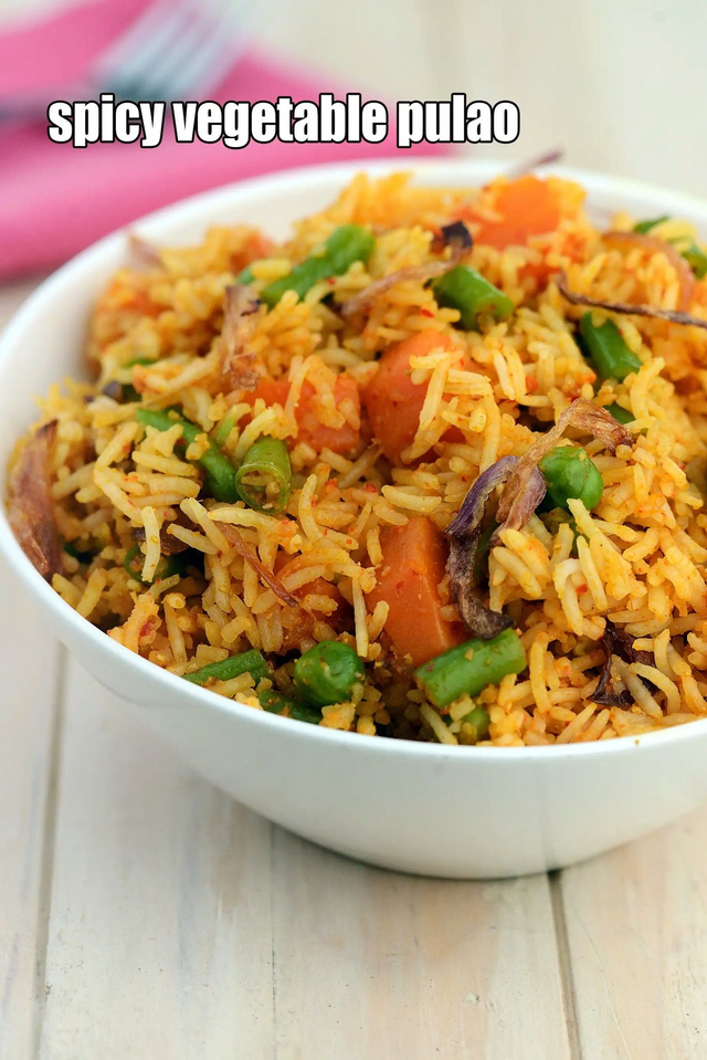 Veg Pulav (500 CC) – Fragrant Spiced Vegetable Rice