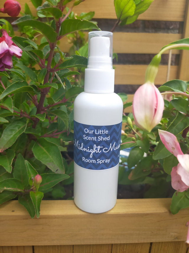 MIDNIGHT MUSK ROOM SPRAY
