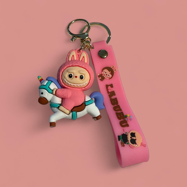 0650 - Labubu - roze - met eenhoorn